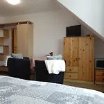 Am Kirchberg Ferienwohnungen Lejlighed *