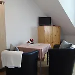Lejlighed Am Kirchberg Ferienwohnungen *
