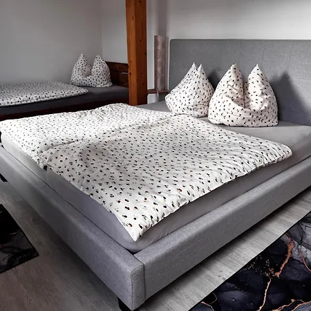 Ferienvermietung Engelstaedter דירה אוברוויזנטל