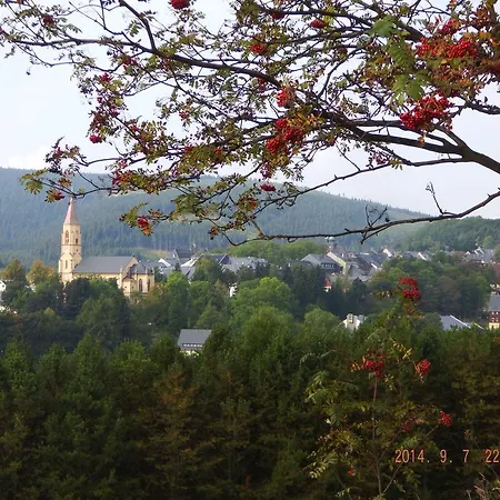 Ferienvermietung Engelstaedter אוברוויזנטל