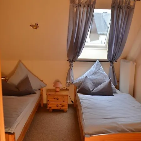 דירה Ferienvermietung Engelstaedter