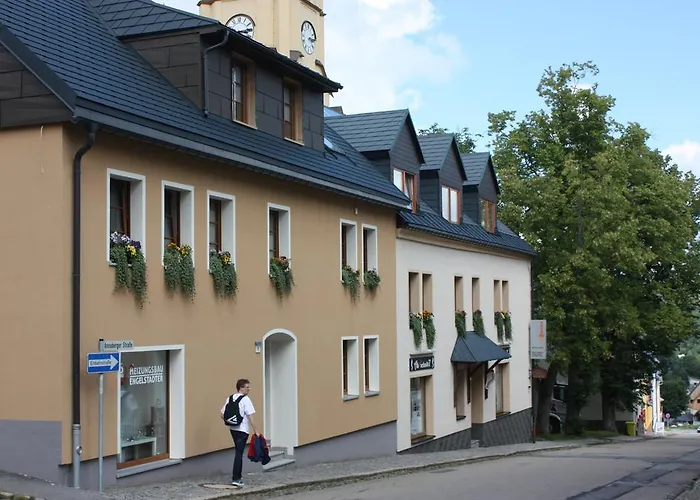 Ferienvermietung Engelstaedter Apartment *