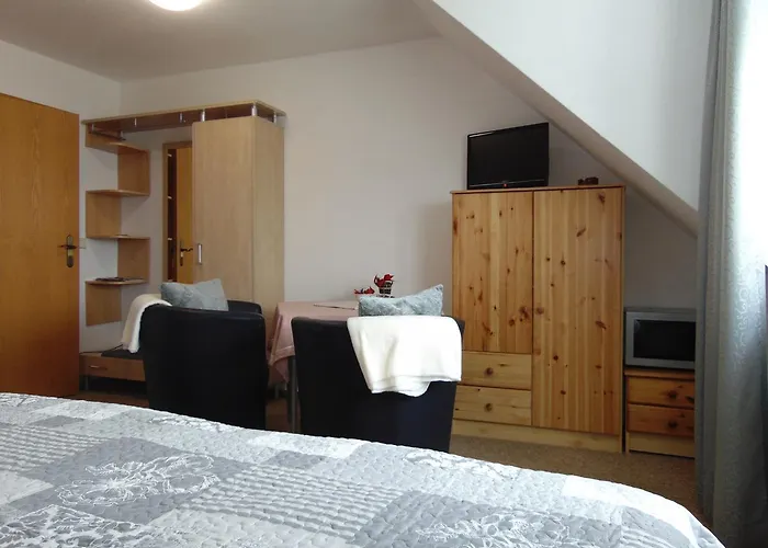 Ferienvermietung Engelstaedter Apartment *